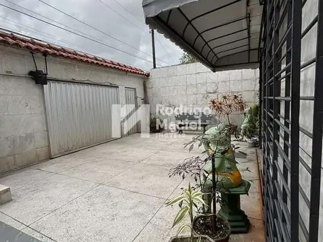 Casa / Sobrado para Venda em Recife/PE Várzea 4 Quartos