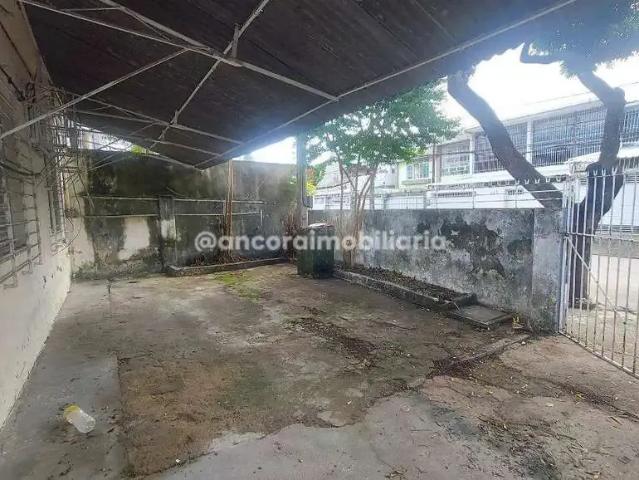 Casa / Sobrado para Venda em Recife/PE Zumbi 3 Quartos