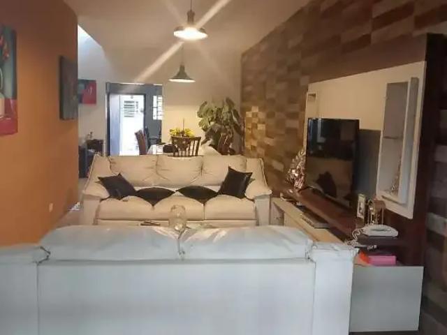 Casa / Sobrado para Venda em Recife/PE Água Fria 3 Quartos