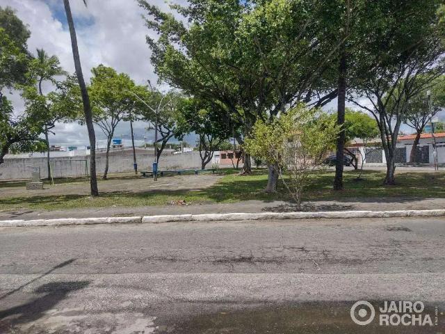 Casa / Sobrado para Venda em Recife/PE Areias 3 Quartos