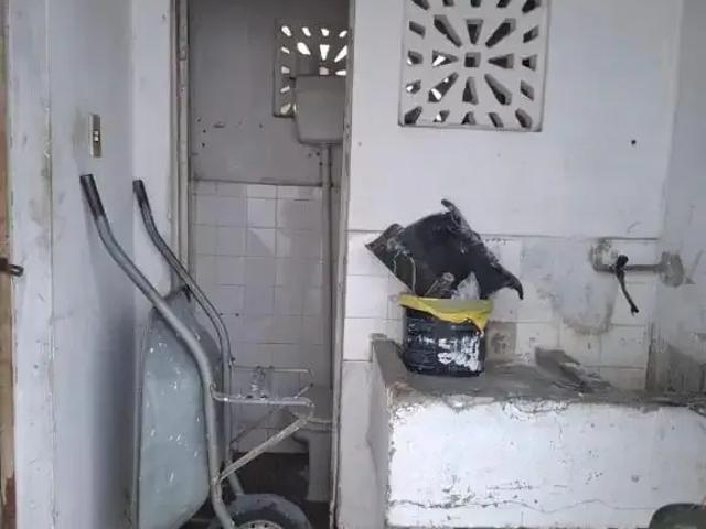 Casa / Sobrado para Venda em Recife/PE Areias 4 Quartos