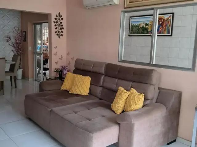 Casa / Sobrado para Venda em Recife/PE Areias 4 Quartos