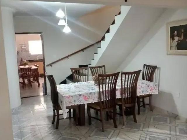 Casa / Sobrado para Venda em Recife/PE Areias 6 Quartos