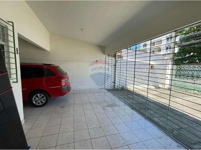 Casa / Sobrado para Venda em Recife/PE Boa Viagem 3 Quartos