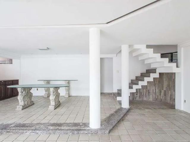 Casa / Sobrado para Venda em Recife/PE Boa Viagem 5 Quartos