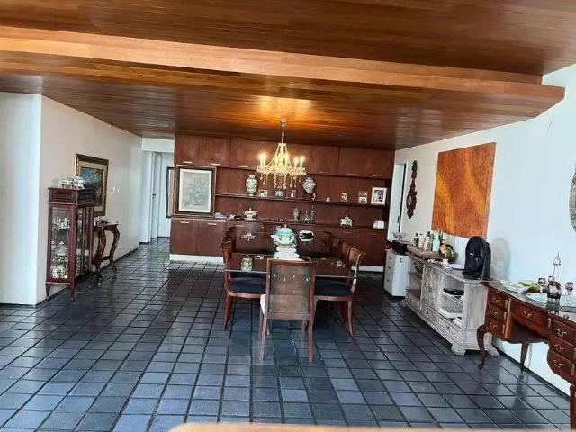 Casa / Sobrado para Venda em Recife/PE Boa Viagem 6 Quartos