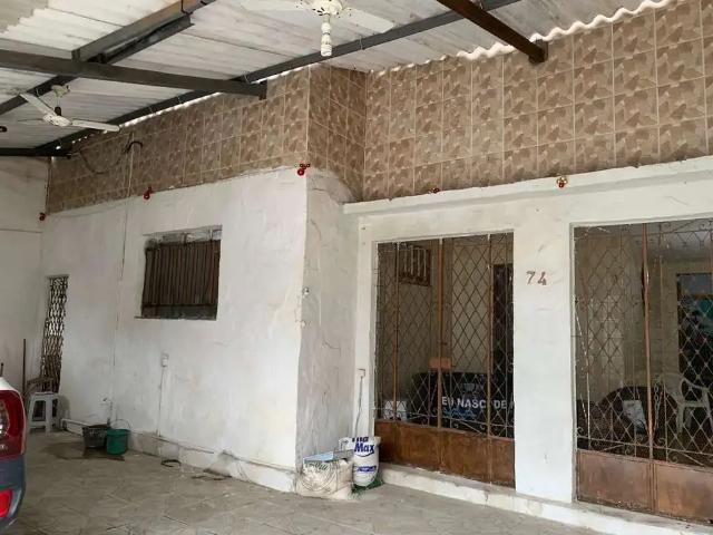 Casa / Sobrado para Venda em Recife/PE Campo Grande 4 Quartos