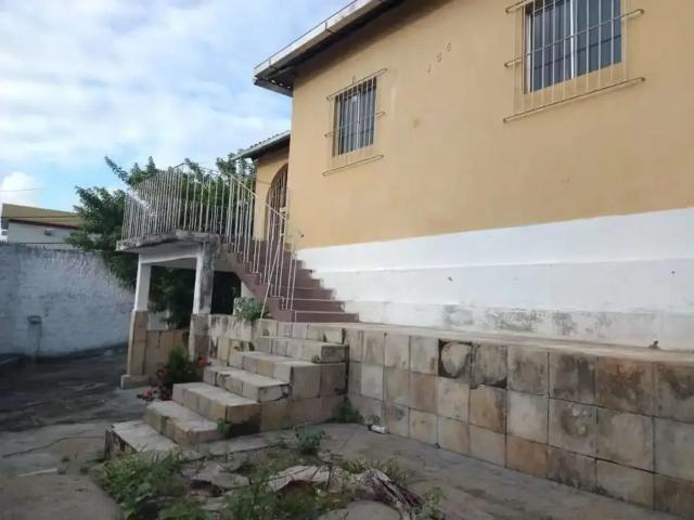 Casa / Sobrado para Venda em Recife/PE Cajueiro 2 Quartos