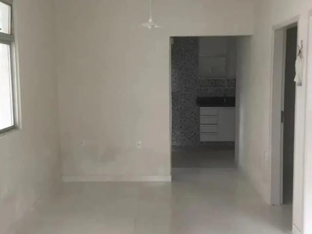 Casa / Sobrado para Venda em Recife/PE Casa Amarela 2 Quartos
