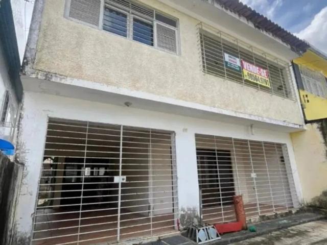 Casa / Sobrado para Venda em Recife/PE Casa Amarela 5 Quartos