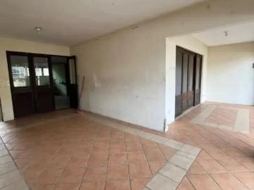 Casa / Sobrado para Venda em Recife/PE Casa Amarela 5 Quartos