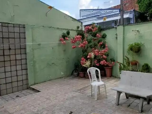 Casa / Sobrado para Venda em Recife/PE Casa Amarela 6 Quartos