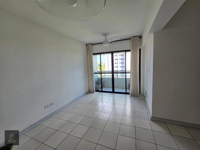 Casa / Sobrado para Venda em Recife/PE Casa Forte 3 Quartos
