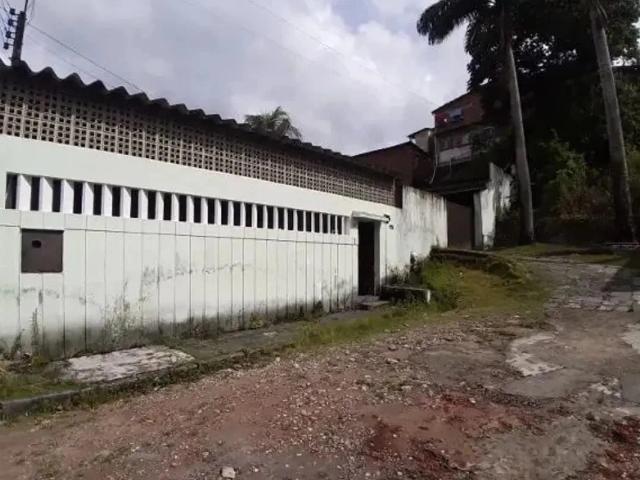 Casa / Sobrado para Venda em Recife/PE Casa Forte 4 Quartos