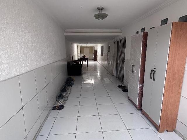 Casa / Sobrado para Venda em Recife/PE Cordeiro 4 Quartos