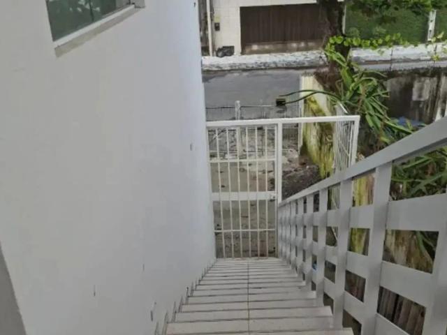 Casa / Sobrado para Venda em Recife/PE Cordeiro 5 Quartos