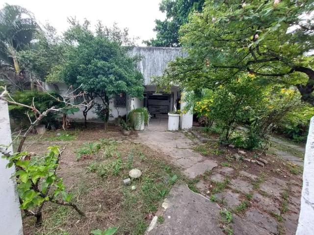 Casa / Sobrado para Venda em Recife/PE Cordeiro 5 Quartos