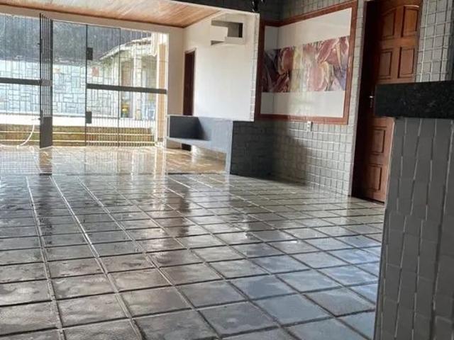 Casa / Sobrado para Venda em Recife/PE Cordeiro 5 Quartos