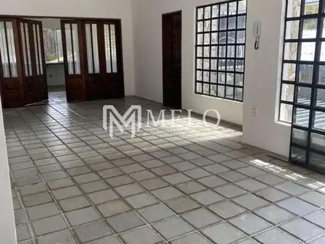 Casa / Sobrado para Venda em Recife/PE Cordeiro 6 Quartos