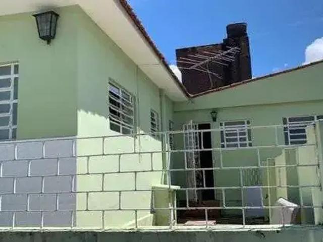 Casa / Sobrado para Venda em Recife/PE Cordeiro 6 Quartos