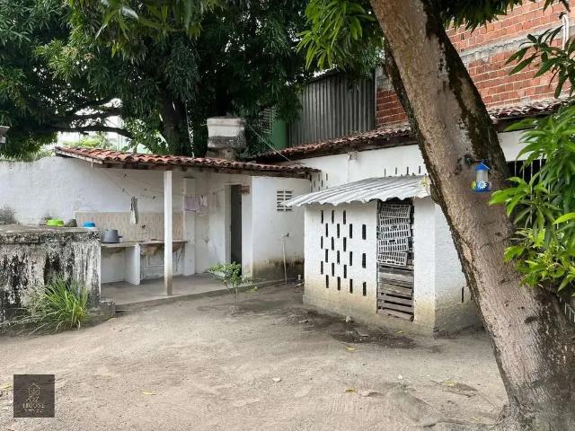 Casa / Sobrado para Venda em Recife/PE Cordeiro 3 Quartos