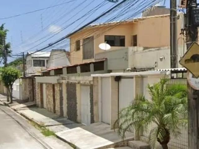 Casa / Sobrado para Venda em Recife/PE Cordeiro 3 Quartos