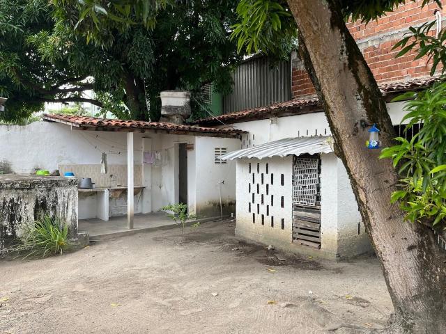 Casa / Sobrado para Venda em Recife/PE Cordeiro 3 Quartos