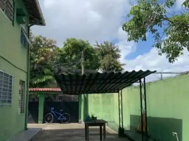 Casa / Sobrado para Venda em Recife/PE Engenho do Meio 3 Quartos