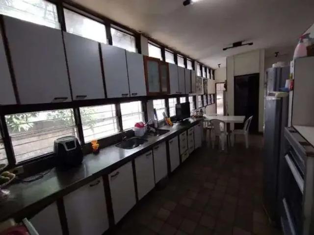 Casa / Sobrado para Venda em Recife/PE Hipódromo 5 Quartos