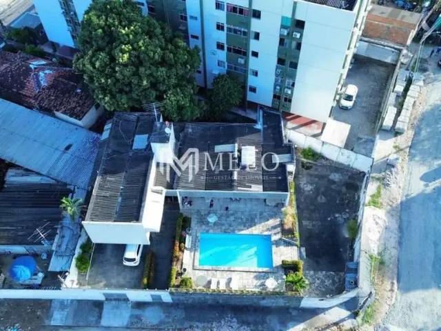 Casa / Sobrado para Venda em Recife/PE Hipódromo 6 Quartos