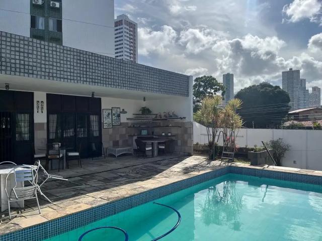 Casa / Sobrado para Venda em Recife/PE Hipódromo 6 Quartos