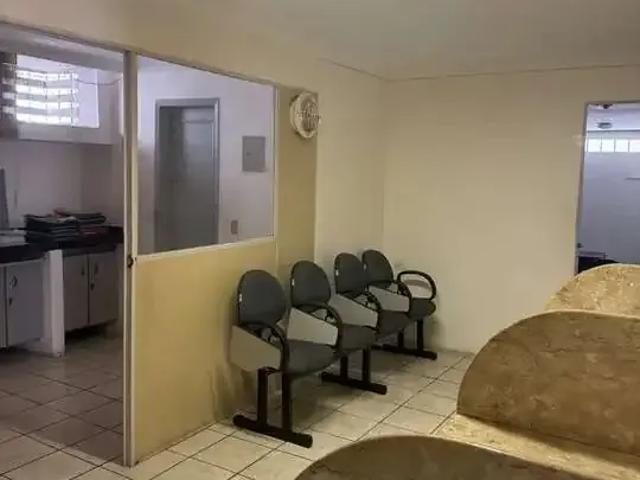 Casa / Sobrado para Venda em Recife/PE Ilha do Retiro 6 Quartos