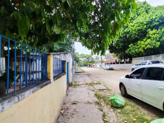 Casa / Sobrado para Venda em Recife/PE Imbiribeira 4 Quartos