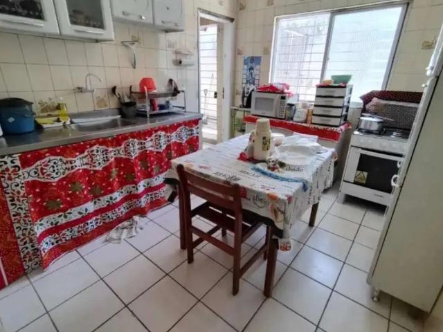 Casa / Sobrado para Venda em Recife/PE Imbiribeira 5 Quartos