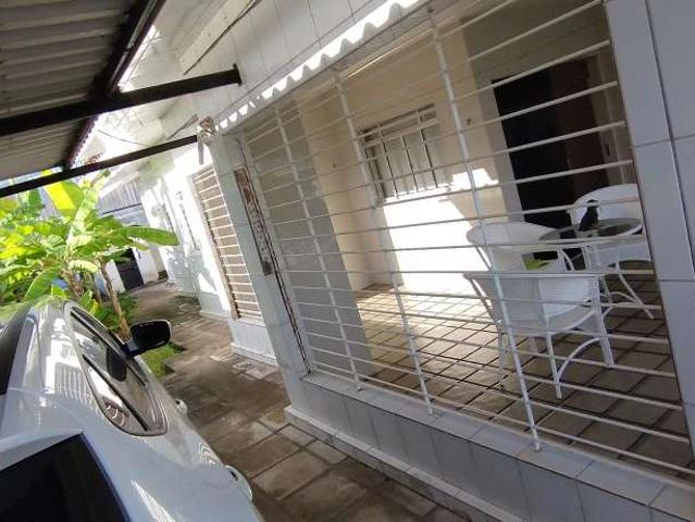 Casa / Sobrado para Venda em Recife/PE Imbiribeira 3 Quartos
