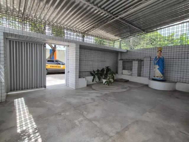 Casa / Sobrado para Venda em Recife/PE Ipsep 4 Quartos