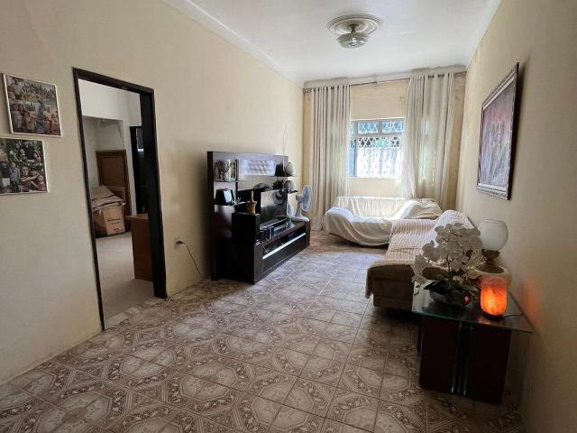 Casa / Sobrado para Venda em Recife/PE Iputinga 4 Quartos