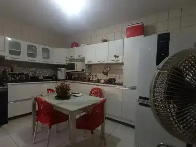 Casa / Sobrado para Venda em Recife/PE Iputinga 3 Quartos