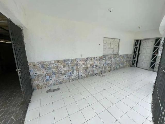 Casa / Sobrado para Venda em Recife/PE Iputinga 3 Quartos