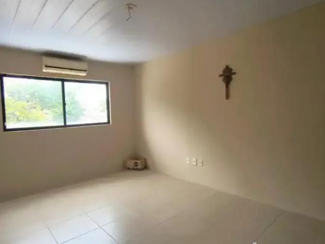 Casa / Sobrado para Venda em Recife/PE Madalena 4 Quartos