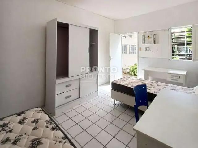 Casa / Sobrado para Venda em Recife/PE Madalena 8 Quartos