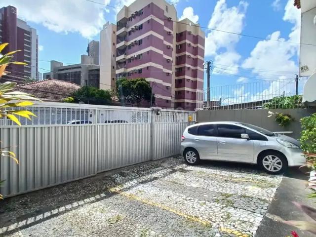 Casa / Sobrado para Venda em Recife/PE Madalena 8 Quartos