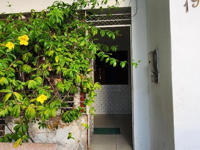 Casa / Sobrado para Venda em Recife/PE Madalena 3 Quartos