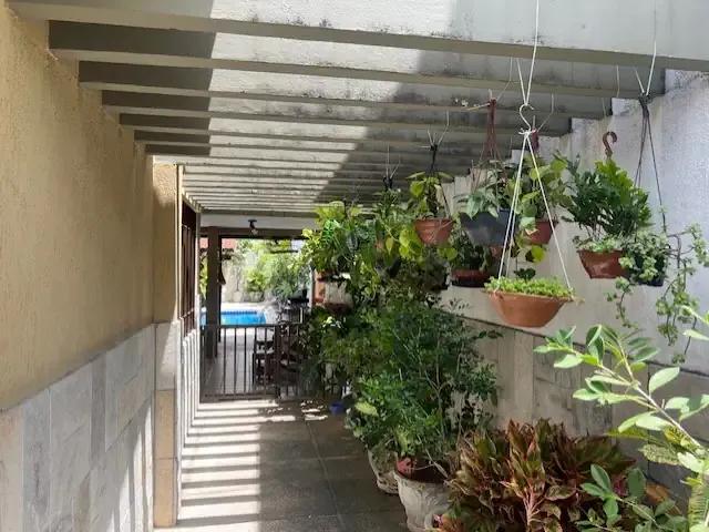 Casa / Sobrado para Venda em Recife/PE Monteiro 4 Quartos