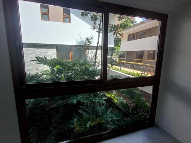 Casa / Sobrado para Venda em Recife/PE Poço 4 Quartos
