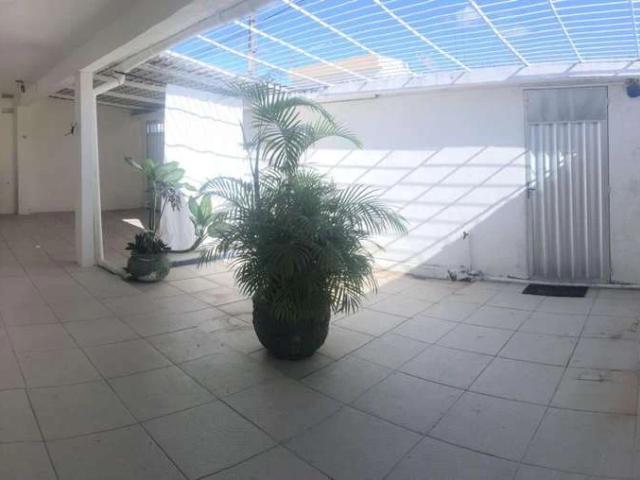 Casa / Sobrado para Venda em Recife/PE San Martin 3 Quartos