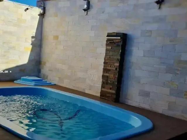 Casa / Sobrado para Venda em Regente Feijó/SP Centro 3 Quartos