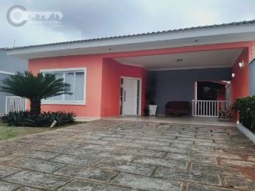 Casa / Sobrado para Venda em Registro/SP Centro 2 Quartos