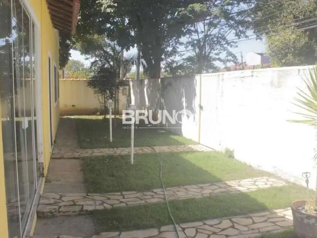 Casa / Sobrado para Venda em Resende/RJ Jardim das Rosas 3 Quartos