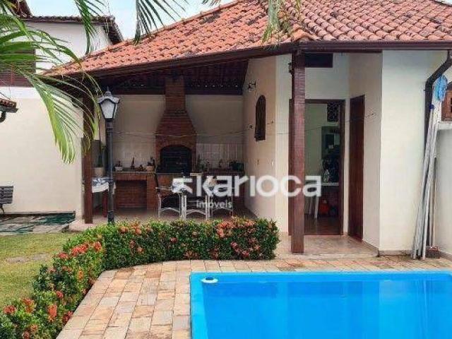 Casa / Sobrado para Venda em Resende/RJ Montese 4 Quartos
